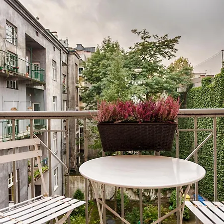 Апартаменты Tyzenhauz Krowoderska Street *