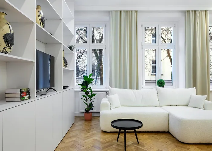 Tyzenhauz Krowoderska Street Krakow