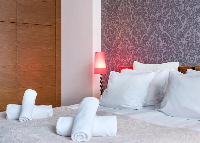 Tyzenhauz Krowoderska Street